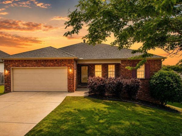 5721 Heritage Heights Drive, Benton, AR 72019
