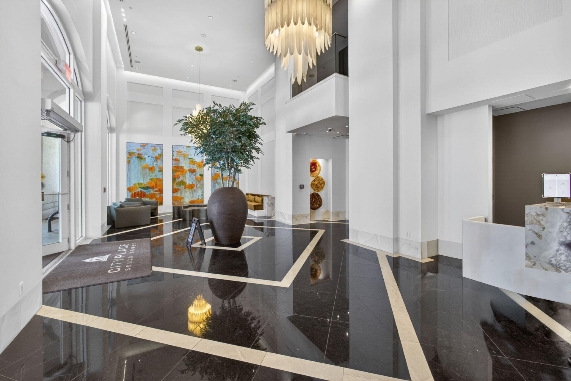 550 Okeechobee Boulevard, Unit Uph-04, West Palm Beach, FL 33401 Photo
