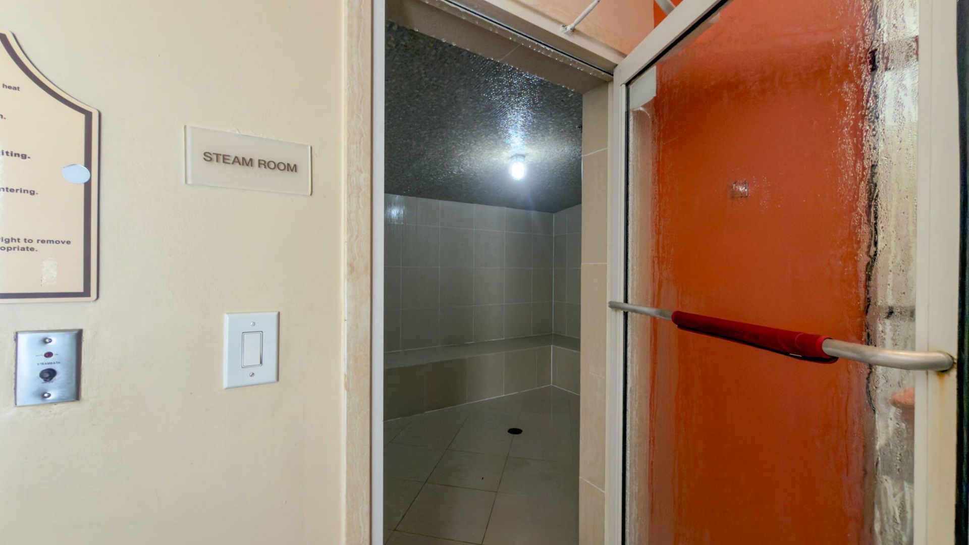 550 Okeechobee Boulevard, Unit Uph-04, West Palm Beach, FL 33401 Photo