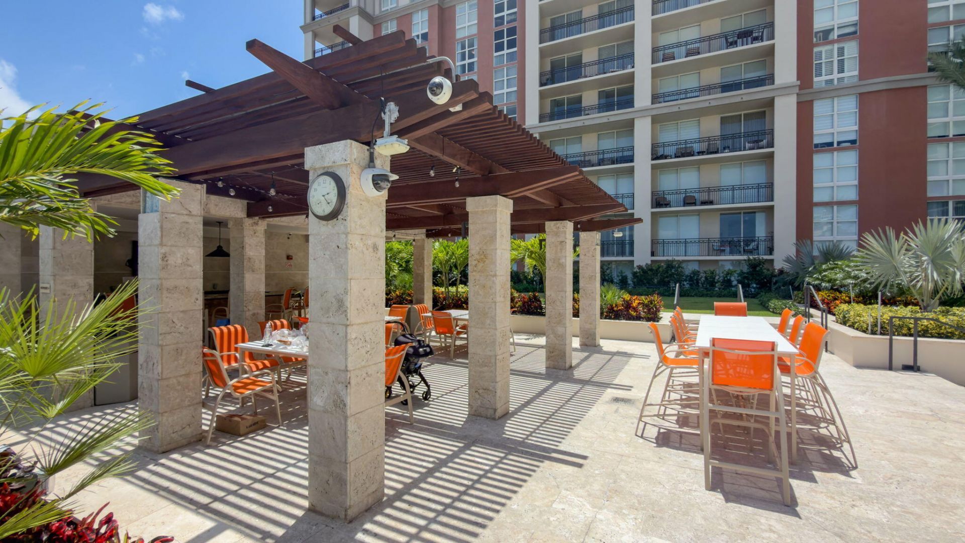 550 Okeechobee Boulevard, Unit Uph-04, West Palm Beach, FL 33401 Photo