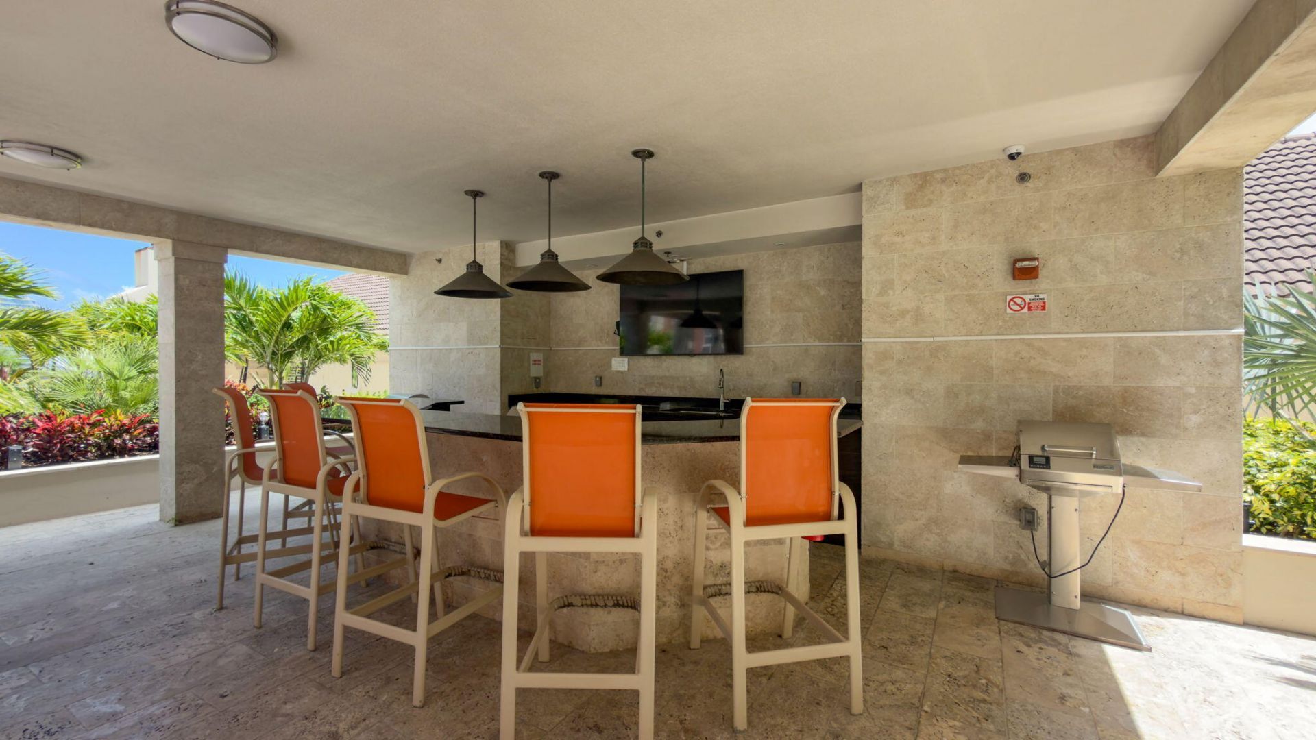 550 Okeechobee Boulevard, Unit Uph-04, West Palm Beach, FL 33401 Photo