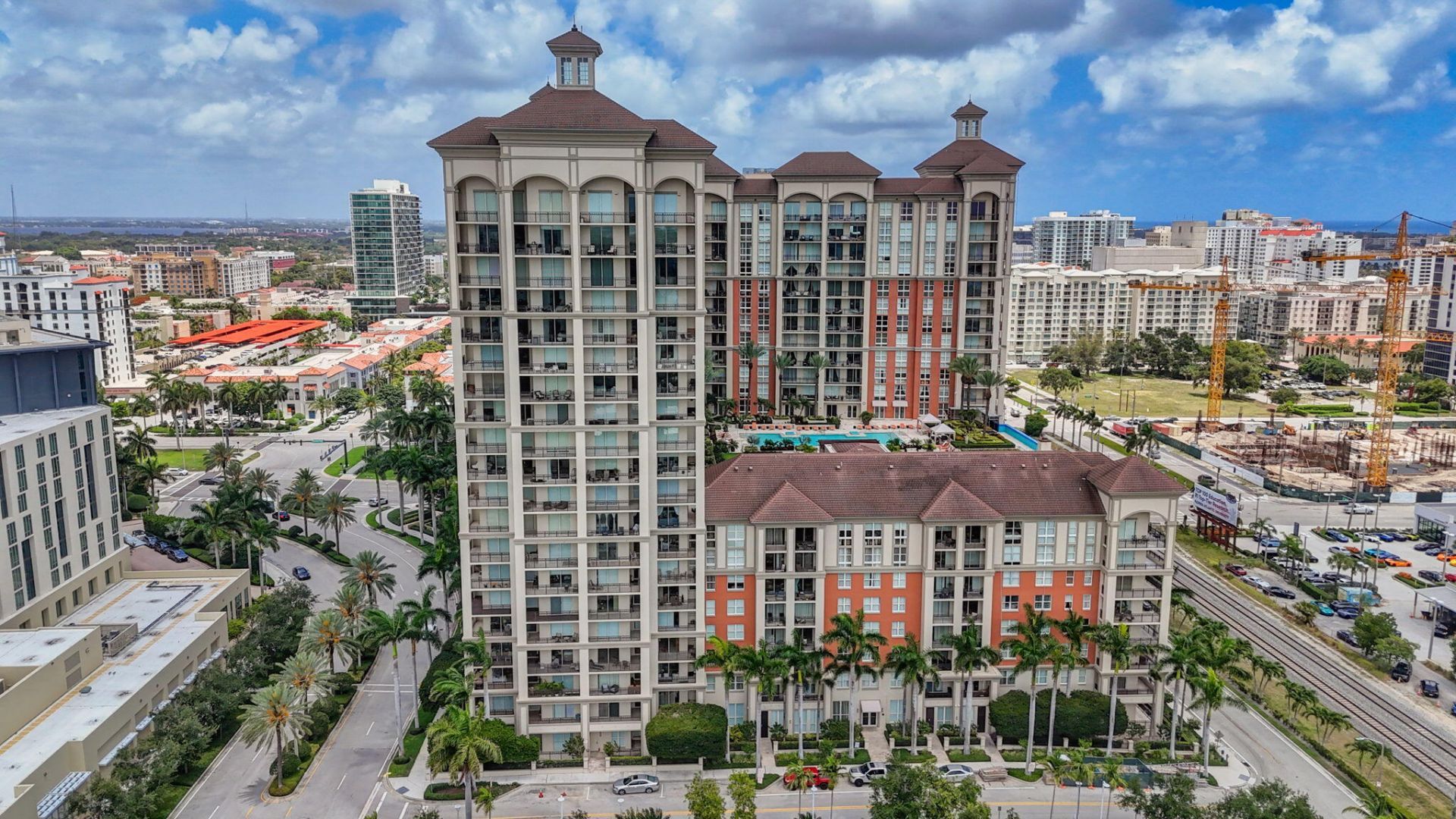 550 Okeechobee Boulevard, Unit Uph-04, West Palm Beach, FL 33401 Photo