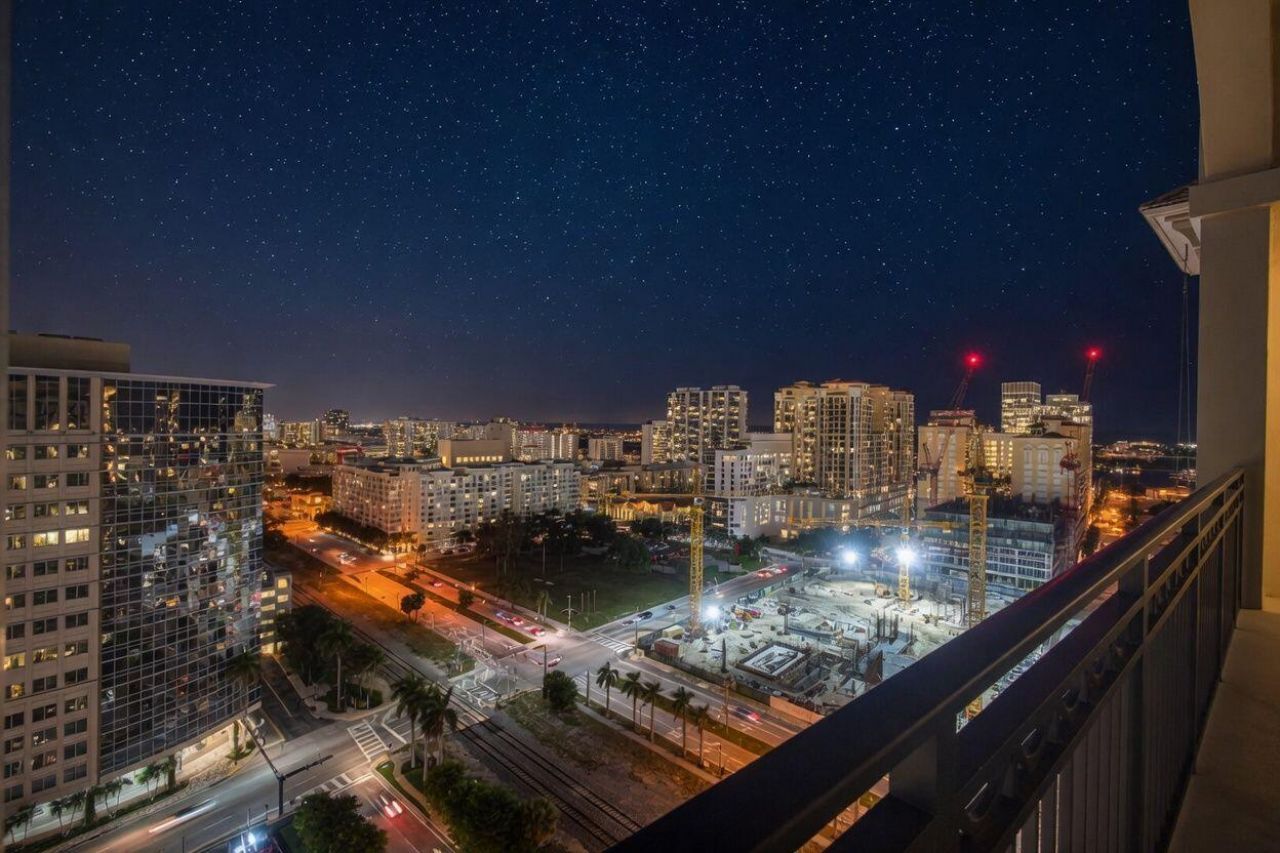 550 Okeechobee Boulevard, Unit Uph-04, West Palm Beach, FL 33401 Photo