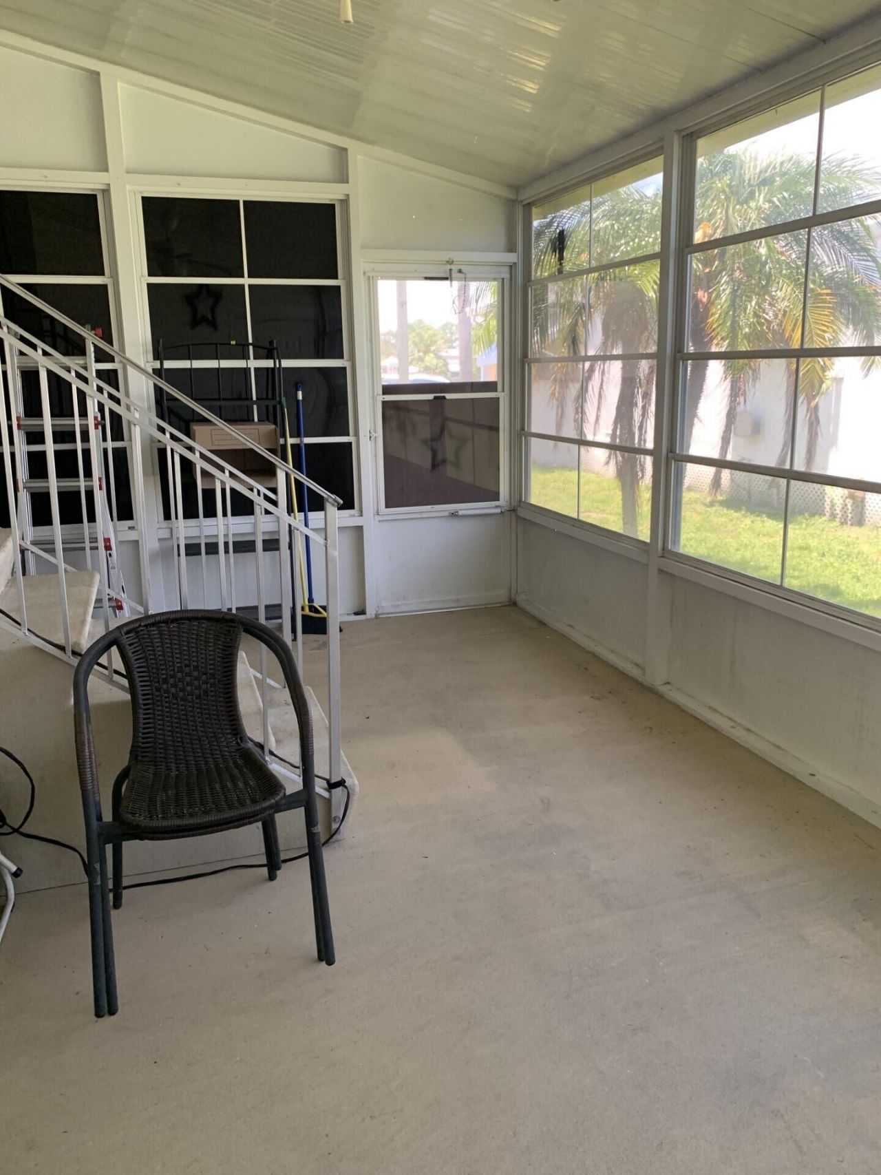 9 Universidad Lane, Port Saint Lucie, FL 34952 Photo