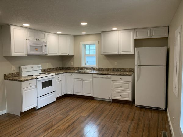 512 N Division Street , Stuart, IA 50250