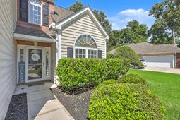 112 Irish Oak Drive photo 4