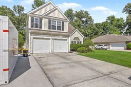 112 Irish Oak Drive photo 4