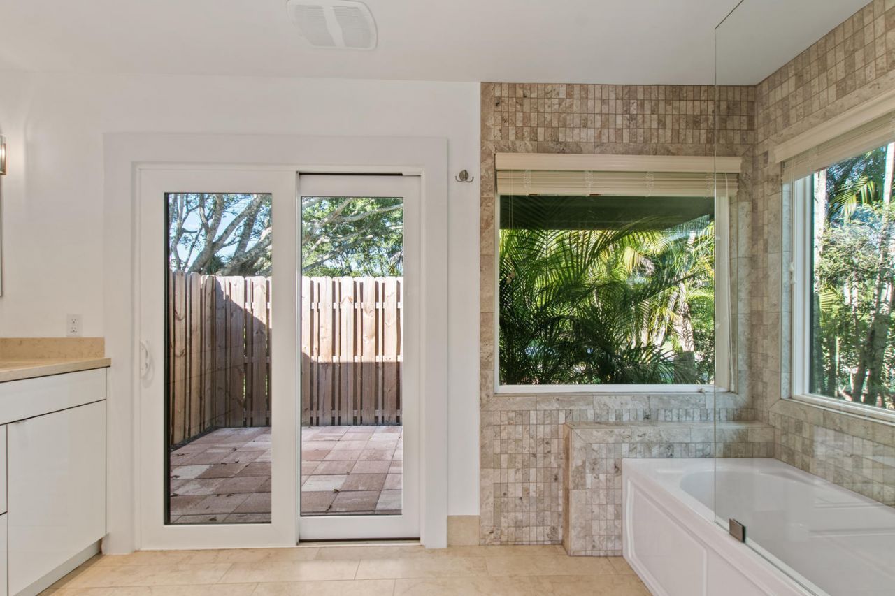 11792 Wimbledon Circle, Wellington, FL 33414 Photo