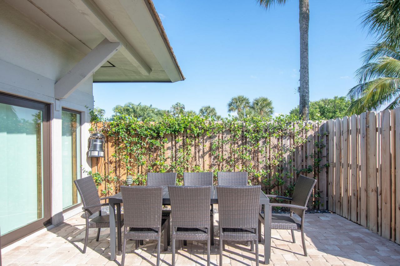 11792 Wimbledon Circle, Wellington, FL 33414 Photo