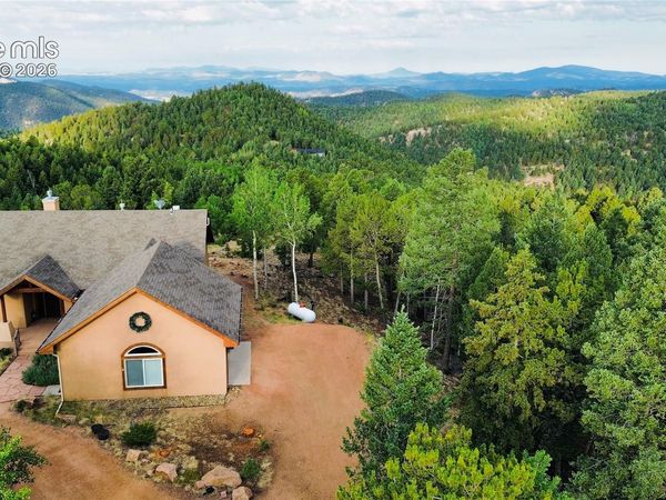 131 Paradiso Road, Divide, CO 80814