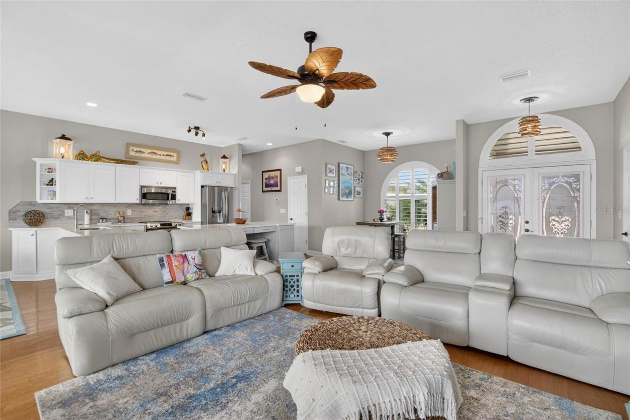 806 Eagle Lane, Apollo Beach, FL 33572 Photo