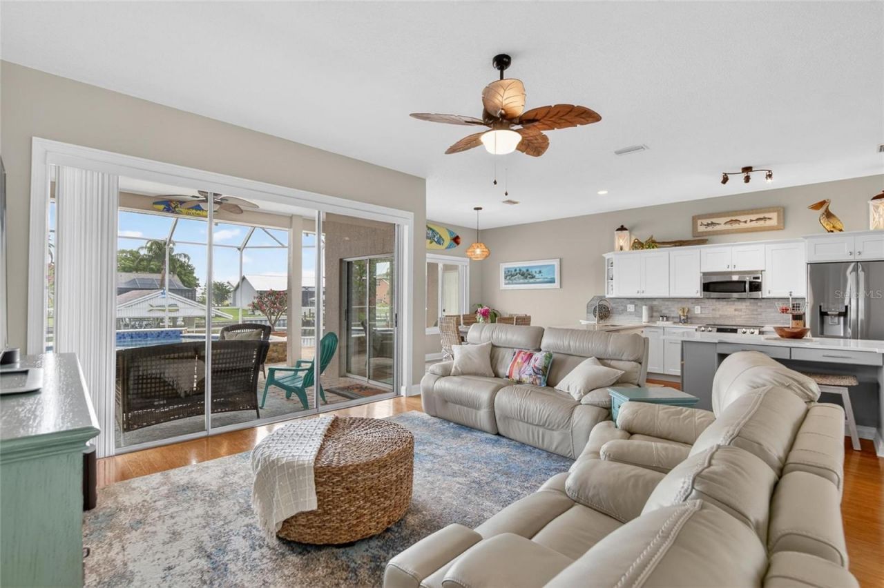 806 Eagle Lane, Apollo Beach, FL 33572 Photo