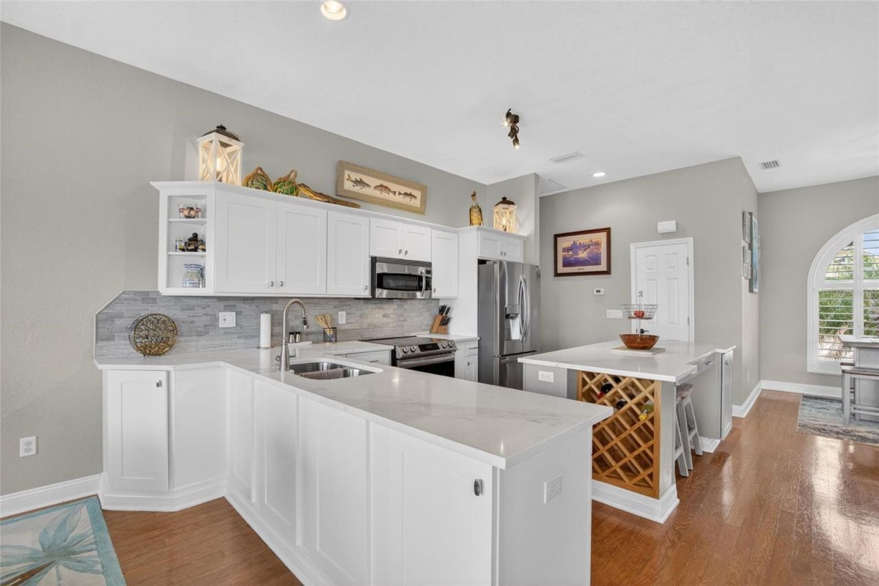806 Eagle Lane, Apollo Beach, FL 33572 Photo