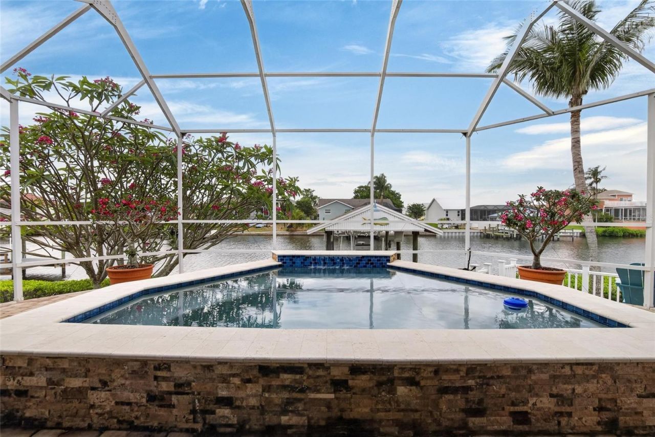 806 Eagle Lane, Apollo Beach, FL 33572 Photo