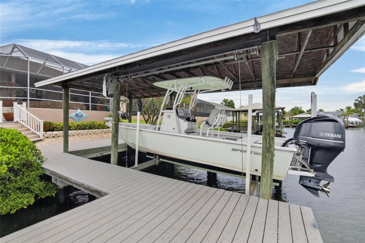 806 Eagle Lane, Apollo Beach, FL 33572 Photo