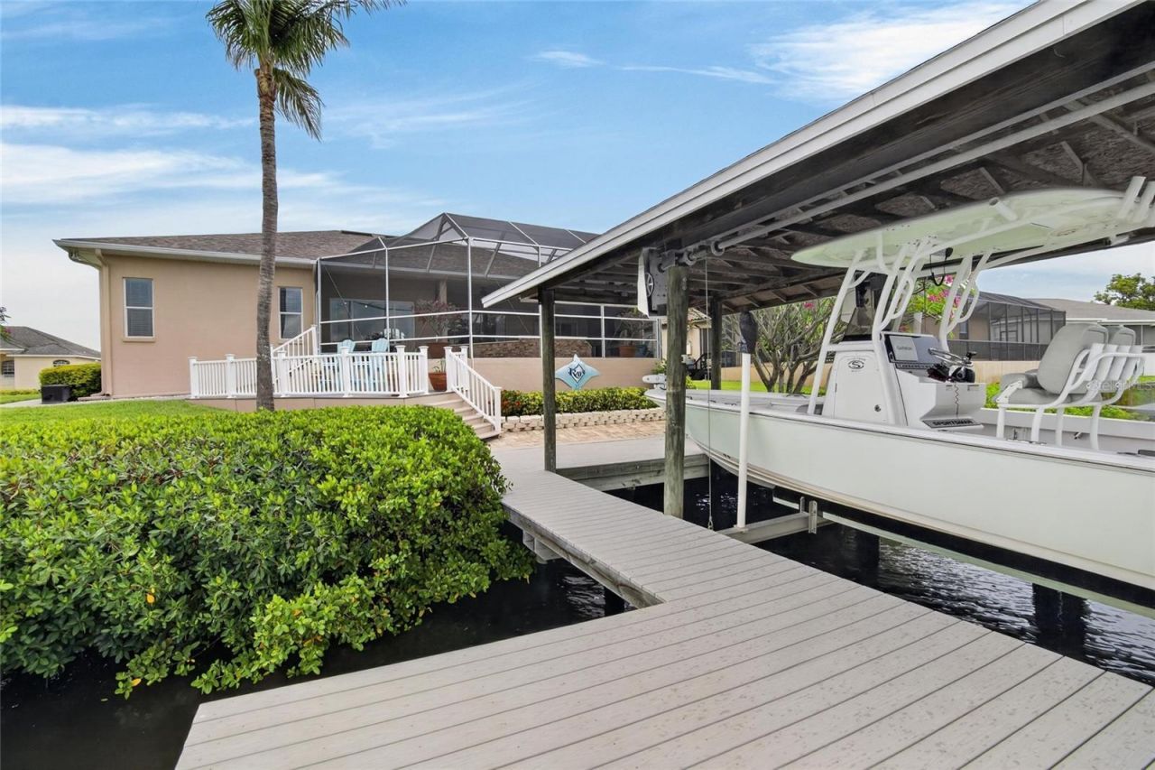 806 Eagle Lane, Apollo Beach, FL 33572 Photo