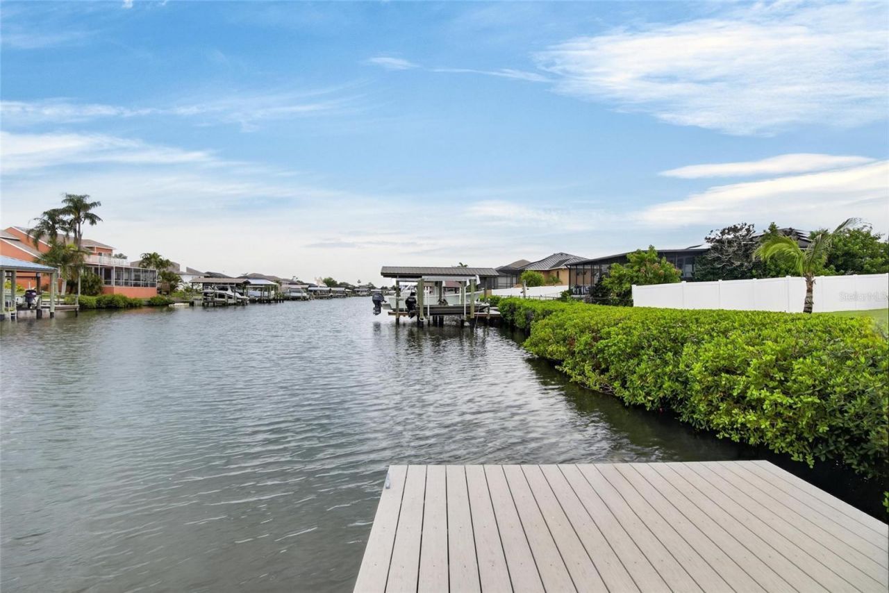 806 Eagle Lane, Apollo Beach, FL 33572 Photo