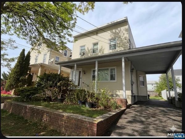 281 Main Street, EAST RUTHERFORD, NJ 07073