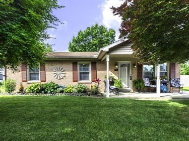 843 Kingsway Drive, Versailles, KY 40383