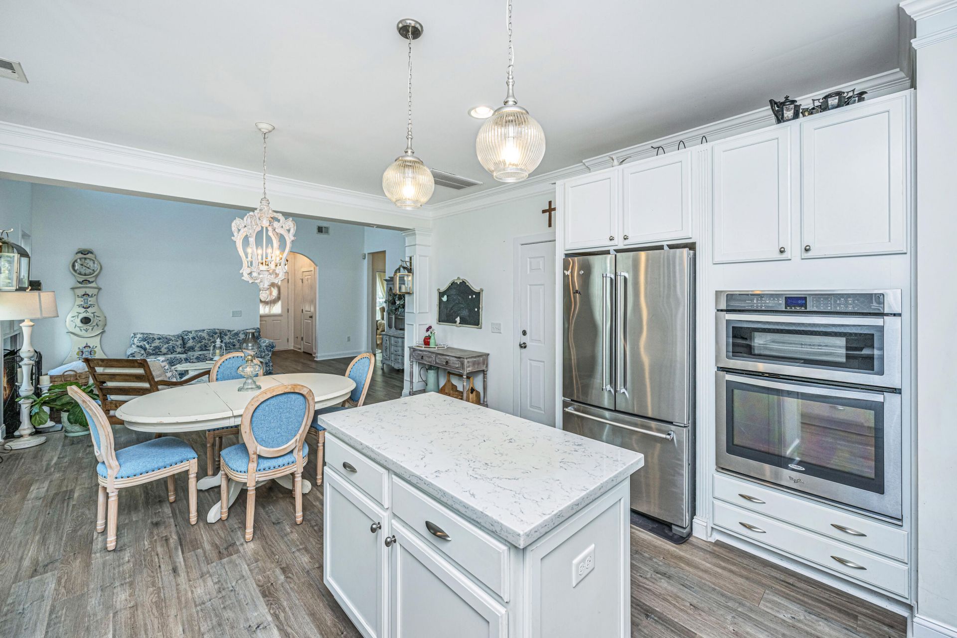 114 Shea Street Photo 16