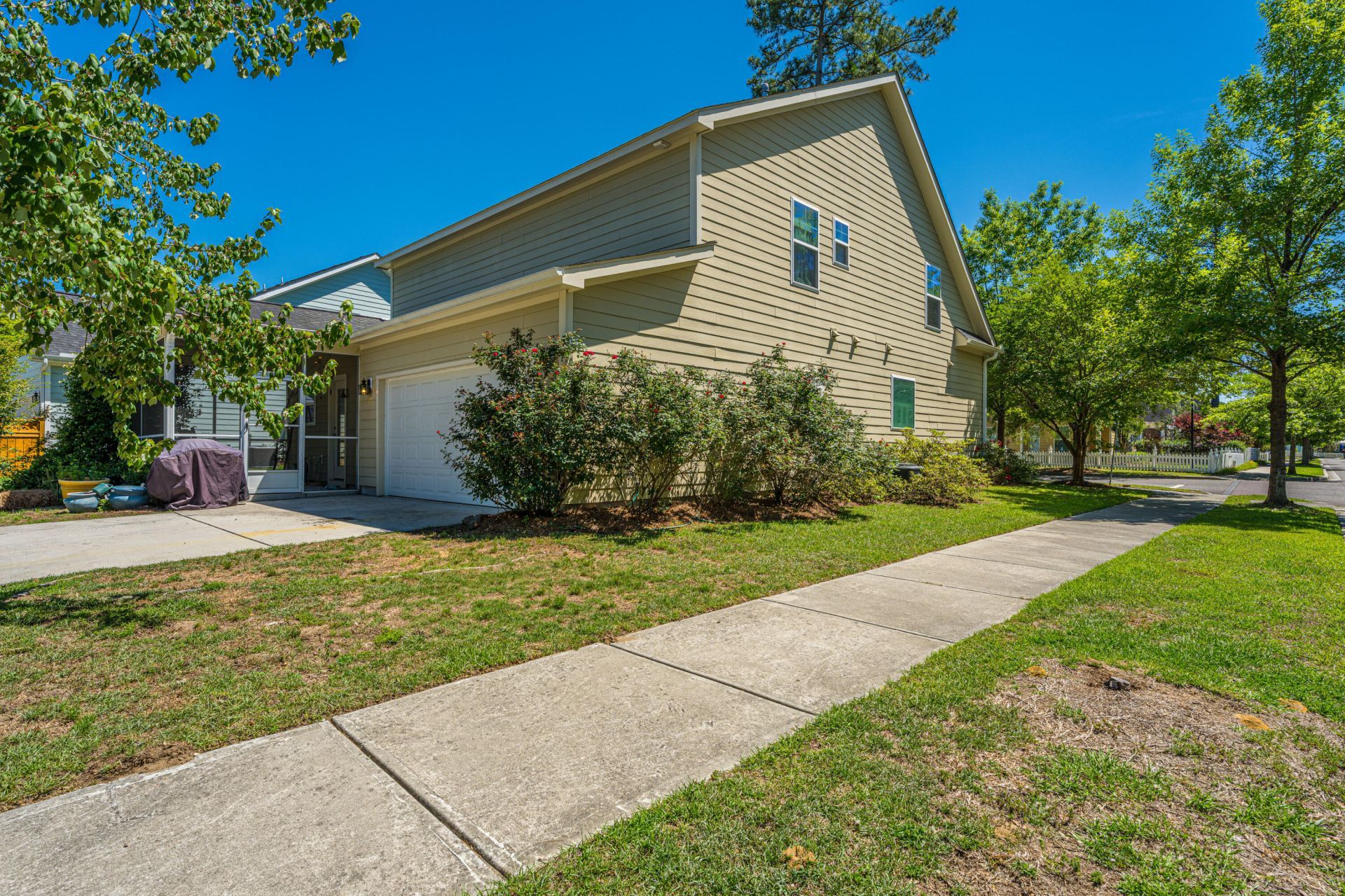 114 Shea Street Photo 49
