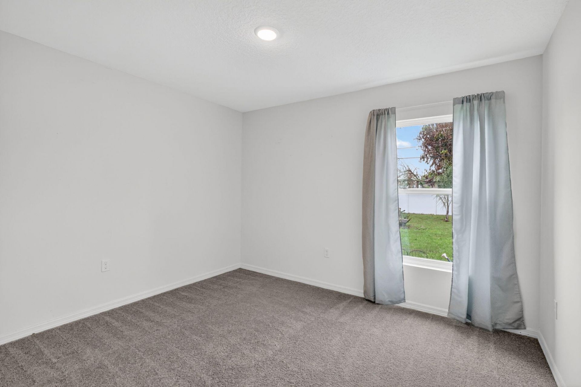 330 SE Huron Terrace, Port Saint Lucie, FL 34983 Photo