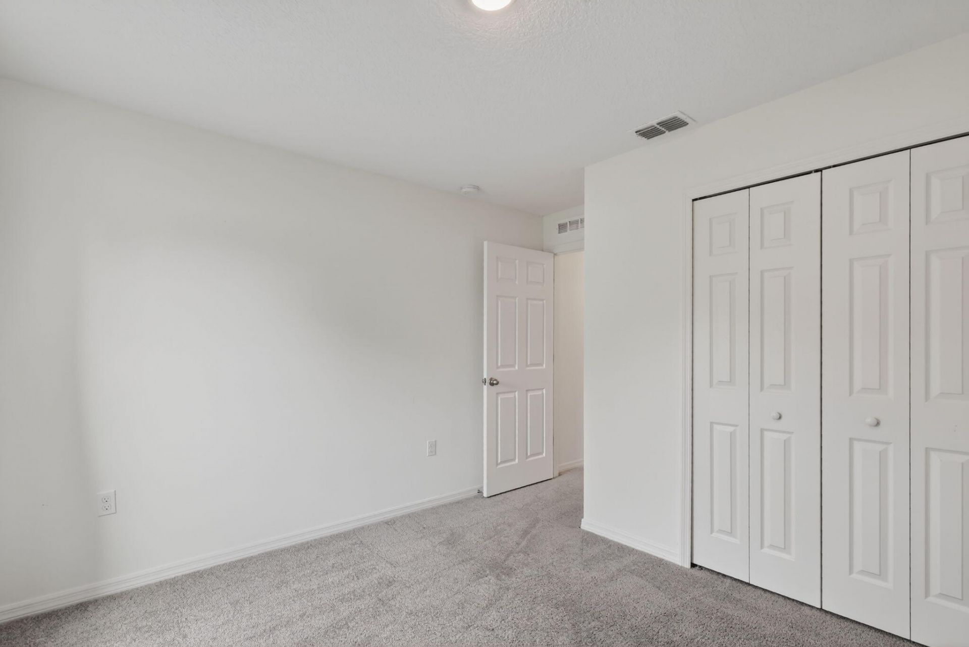 330 SE Huron Terrace, Port Saint Lucie, FL 34983 Photo