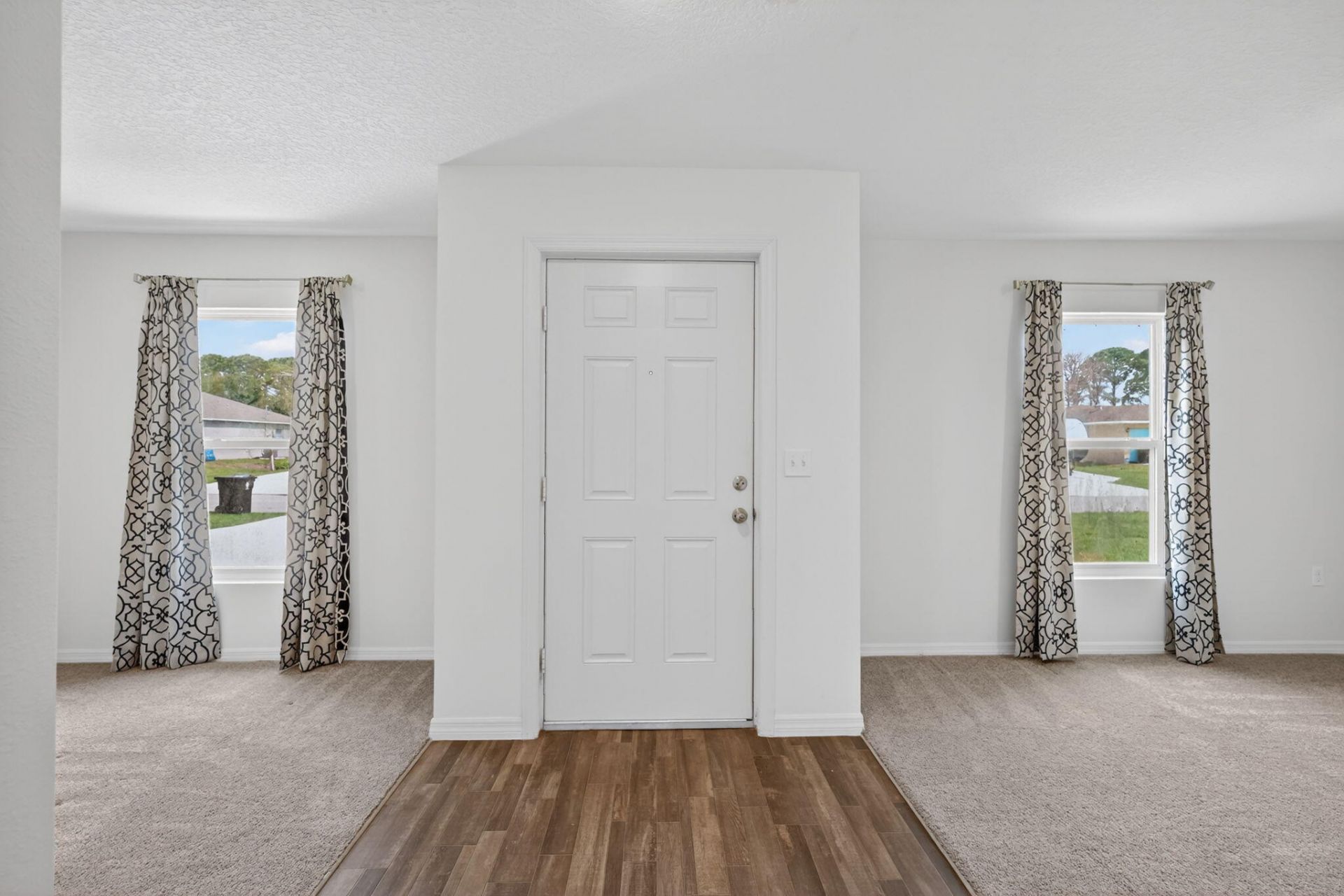330 SE Huron Terrace, Port Saint Lucie, FL 34983 Photo