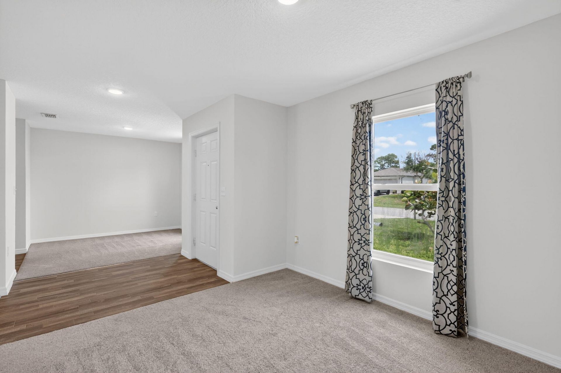330 SE Huron Terrace, Port Saint Lucie, FL 34983 Photo