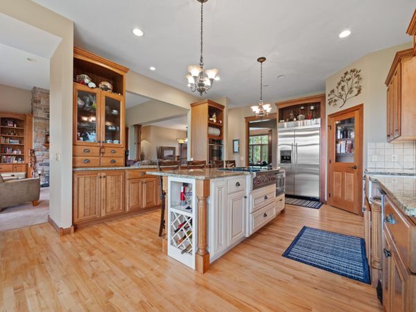 4424 Donway Drive NE, Alexandria, MN 56308