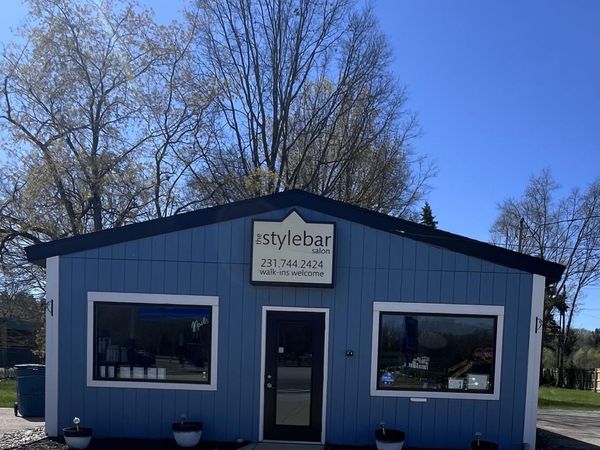 1651 E River Road, Muskegon, MI 49445