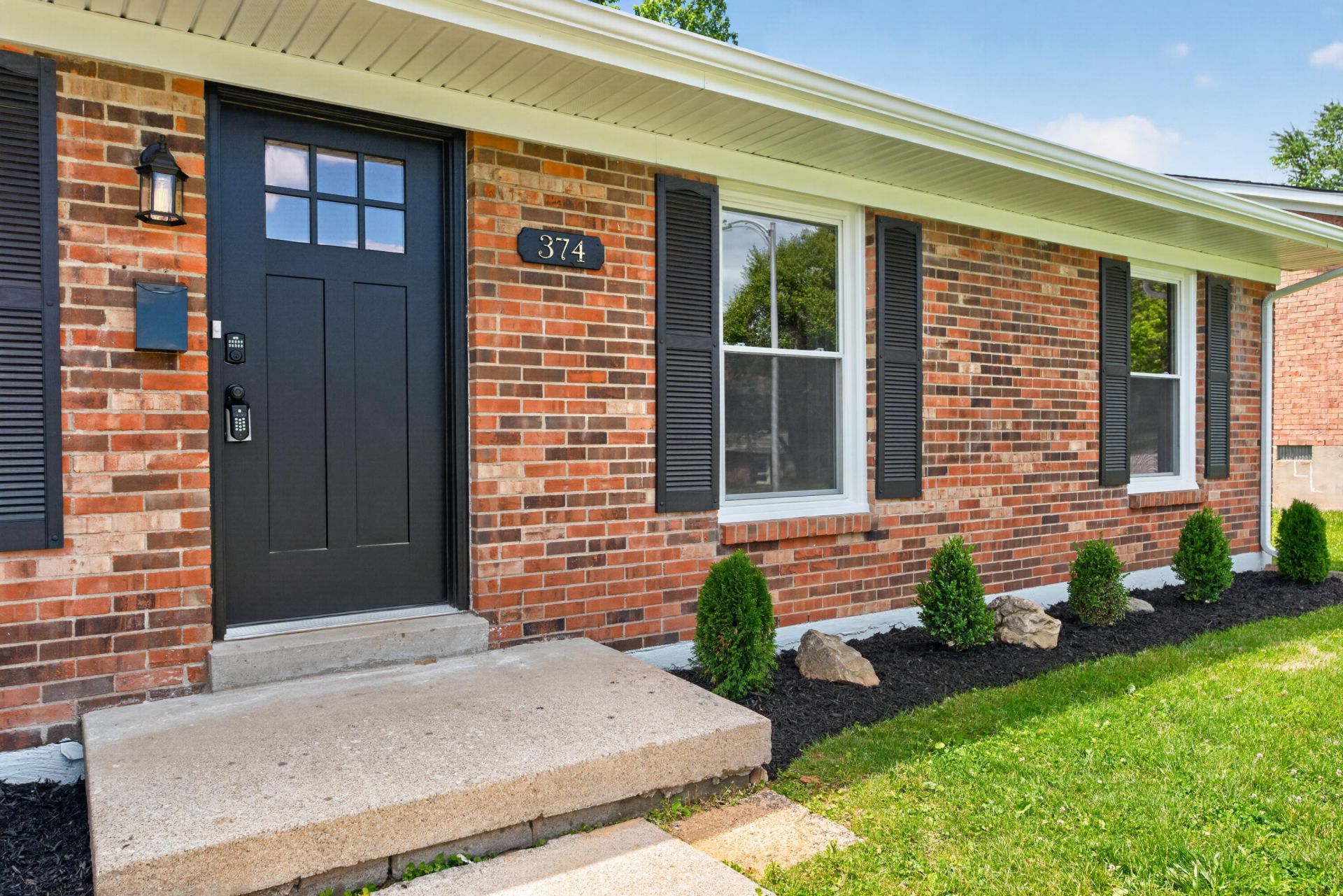 374 Gawaine Drive, Lexington, KY 40517 Main Photo