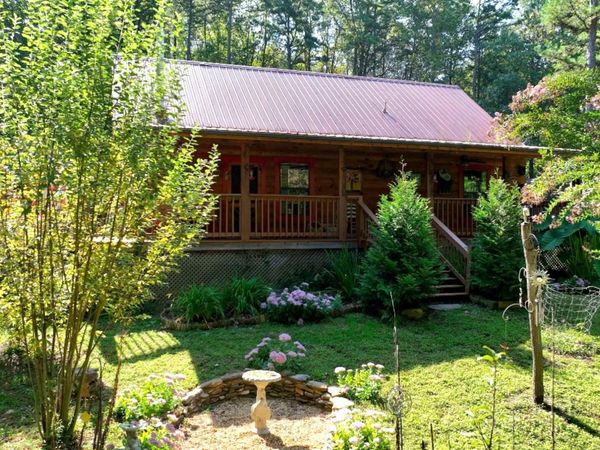 170 Robert Smith Road , Tellico Plains, TN 37385