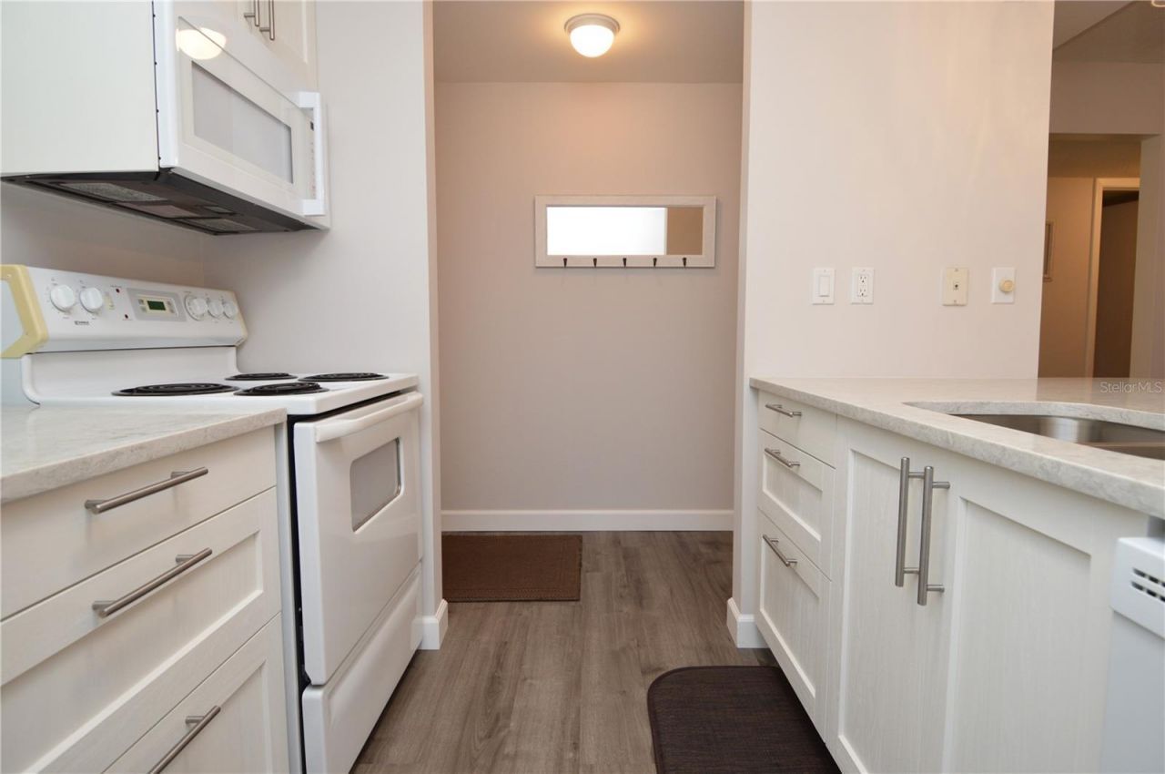 12760 Indian Rocks Road, Unit 605, Largo, FL 33774 Photo