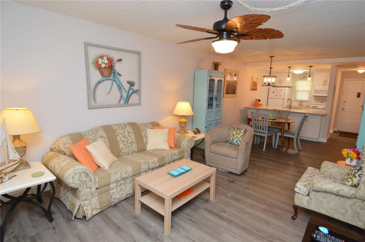 12760 Indian Rocks Road, Unit 605, Largo, FL 33774 Photo