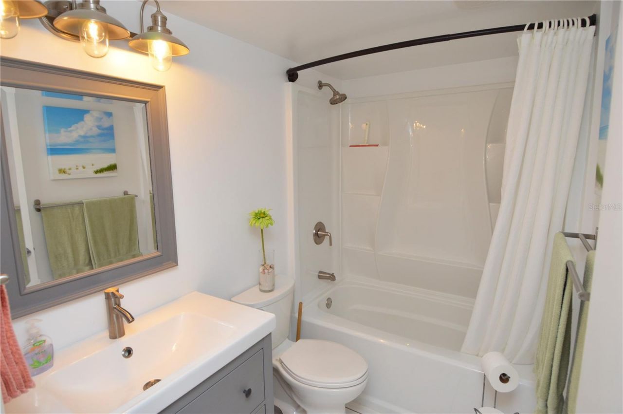 12760 Indian Rocks Road, Unit 605, Largo, FL 33774 Photo