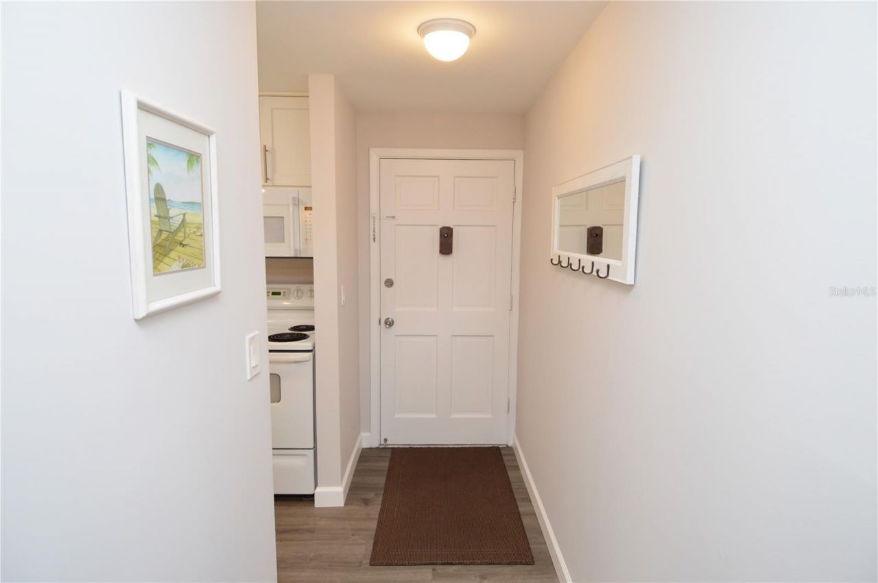 12760 Indian Rocks Road, Unit 605, Largo, FL 33774 Photo