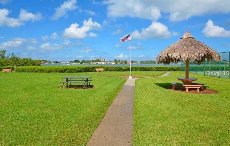 12760 Indian Rocks Road, Unit 605, Largo, FL 33774 Photo