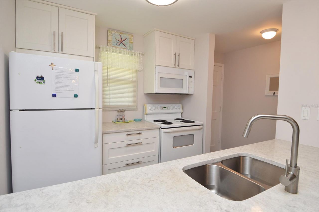 12760 Indian Rocks Road, Unit 605, Largo, FL 33774 Photo