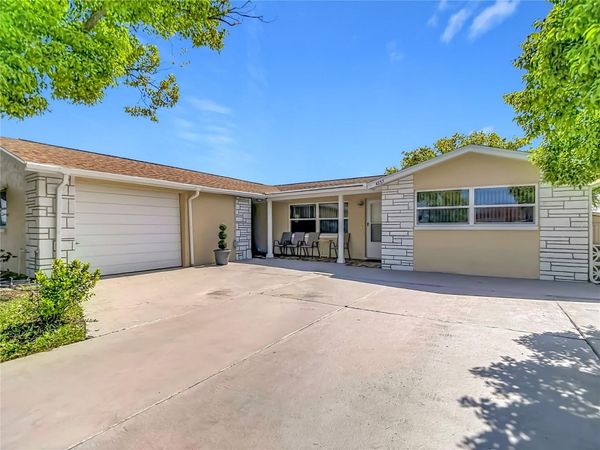 4237 HEADSAIL DRIVE , NEW PORT RICHEY, FL 34652