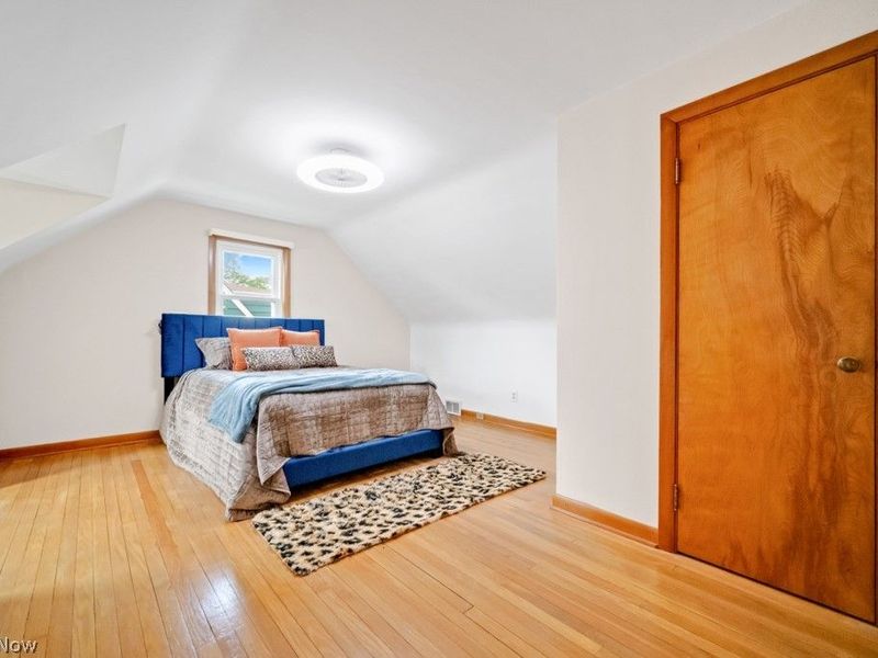 9158 Snow Road, Parma, OH 44130 Photo 18