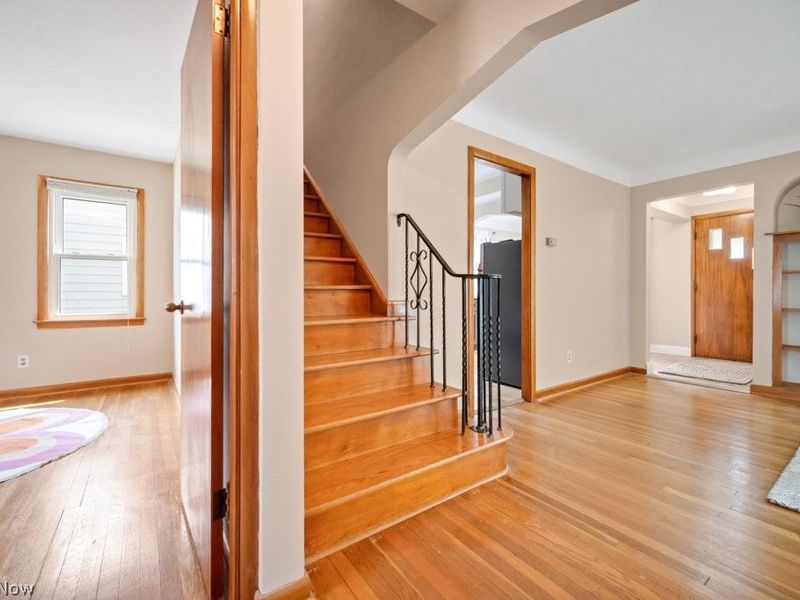 9158 Snow Road, Parma, OH 44130 Photo 21