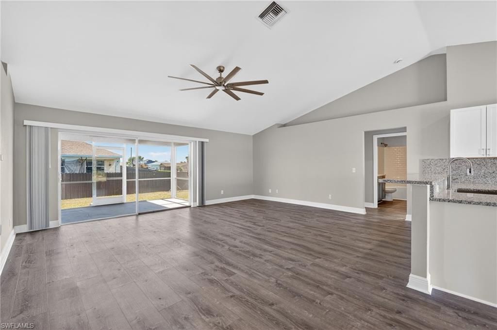 409 NE 25th Ter, Cape Coral, FL 33909 Photo