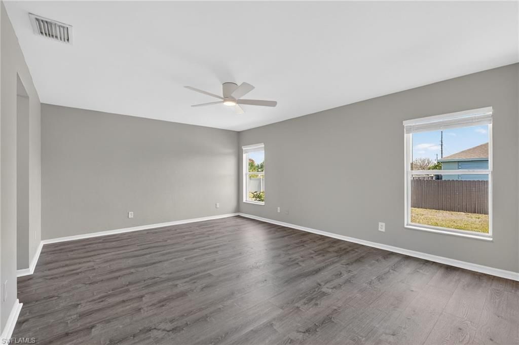 409 NE 25th Ter, Cape Coral, FL 33909 Photo