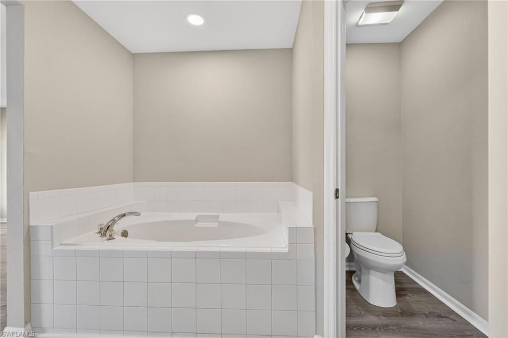 409 NE 25th Ter, Cape Coral, FL 33909 Photo