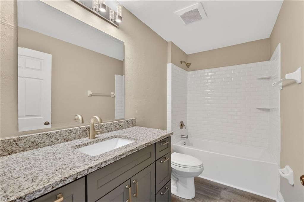 409 NE 25th Ter, Cape Coral, FL 33909 Photo