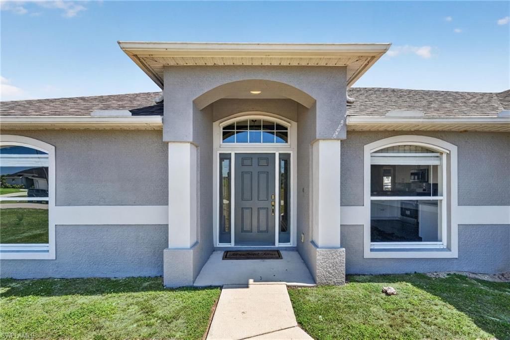 409 NE 25th Ter, Cape Coral, FL 33909 Photo