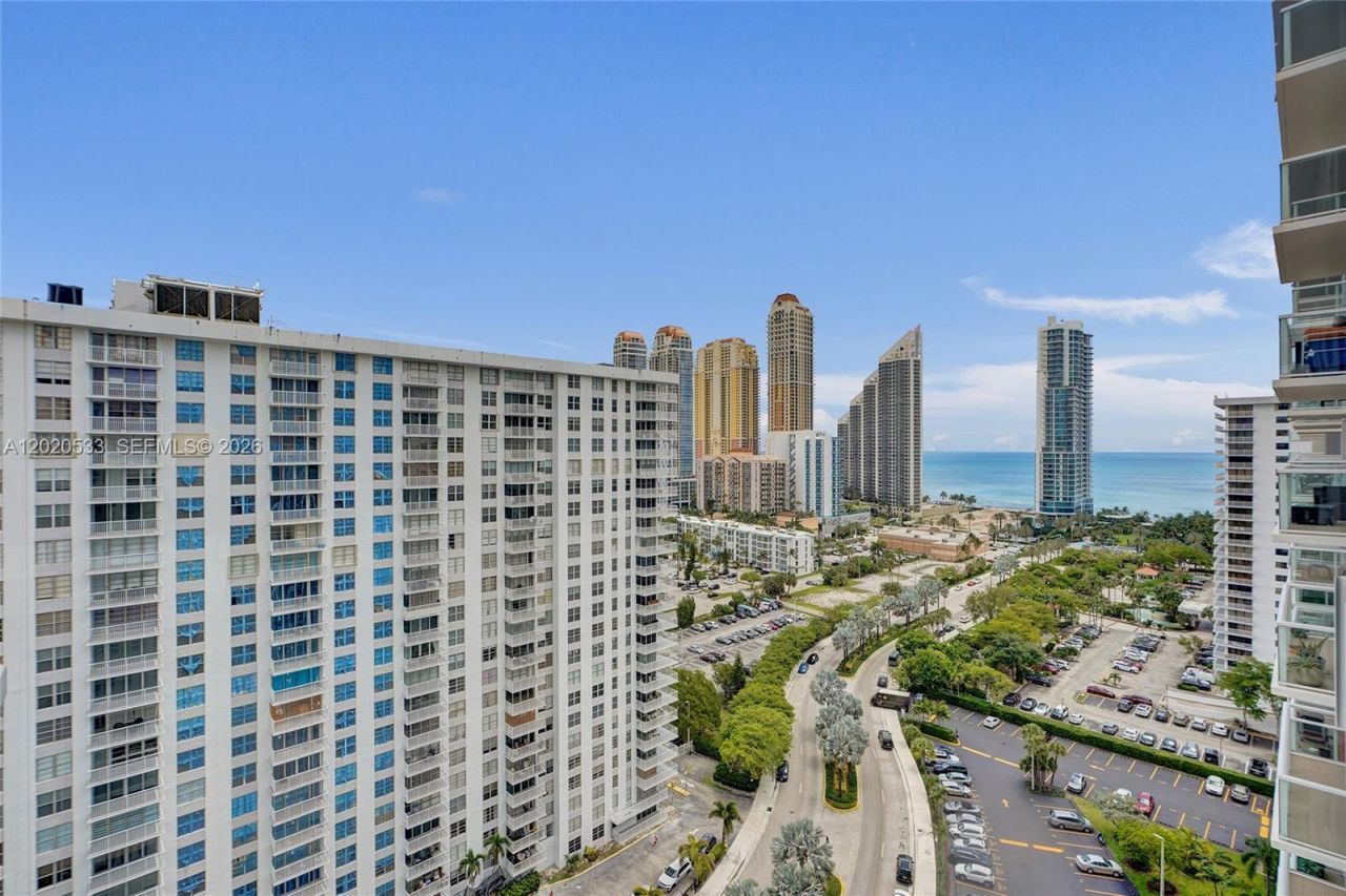 230 174th St, Unit 2112, Sunny Isles Beach, FL 33160 Photo