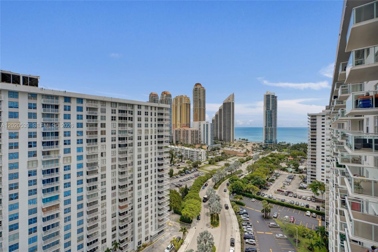 230 174th St, Unit 2112, Sunny Isles Beach, FL 33160 Photo