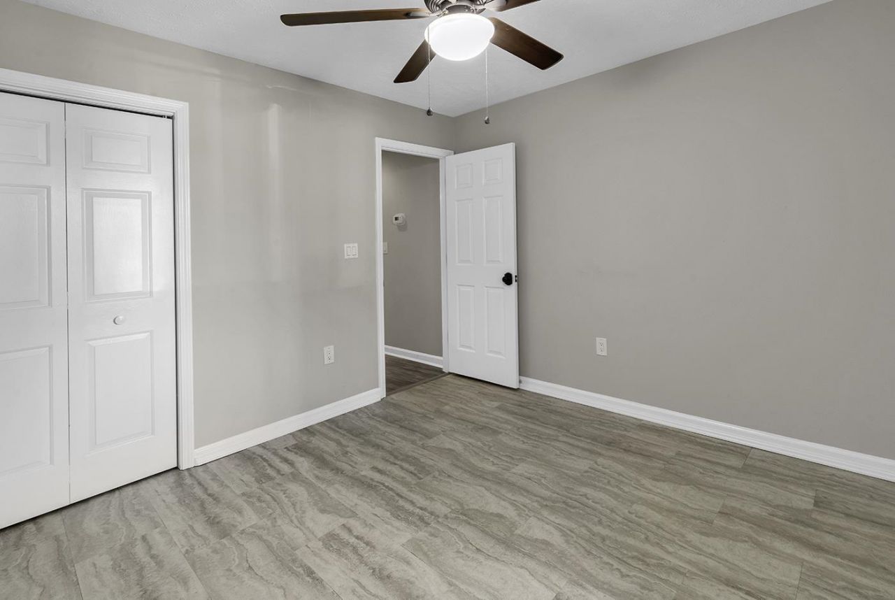 4274 Pinehurst Circle  Photo 19